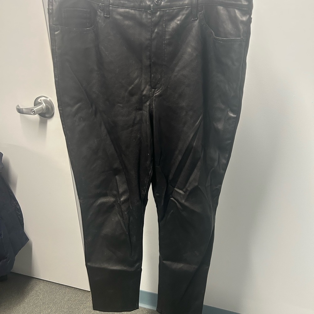 Sofia by Sofia Vergara Black Pants